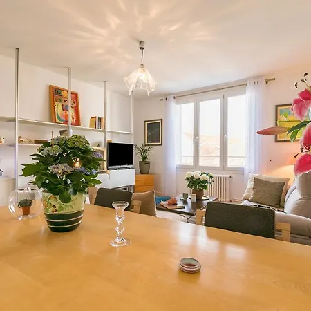 De 2 Chambres Avec Balcon Amenage Et Wifi A Apartamento Dijon