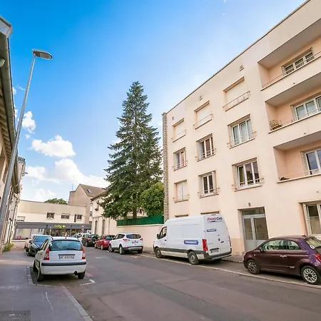 De 2 Chambres Avec Balcon Amenage Et Wifi A *